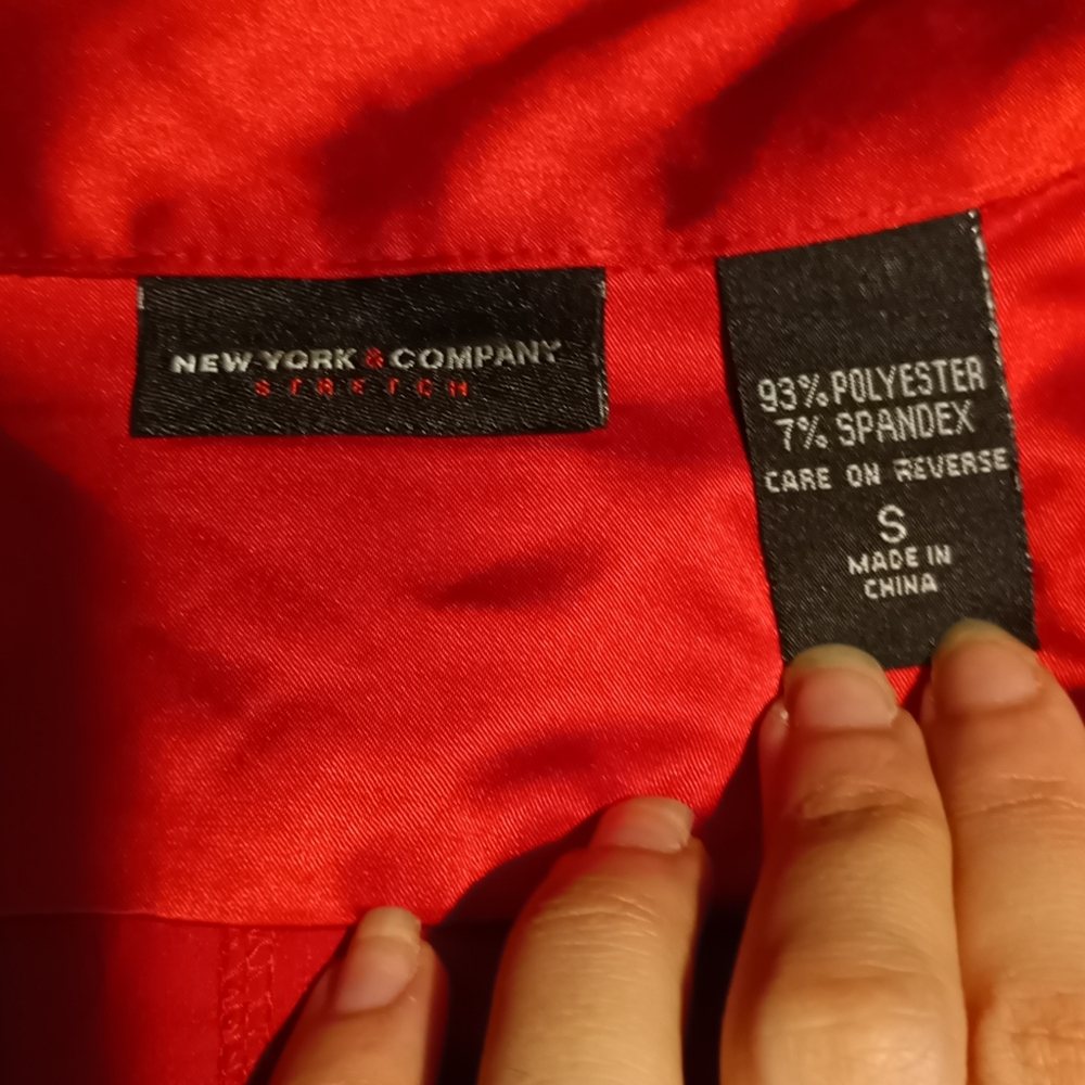 🍋NY&C Ruby Red Button-Down Shirt | Size Small - Picture 8 of 12